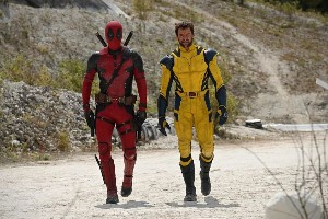 Nouvelle-collaboration-Ryan-Reynolds-et-Hugh-Jackman